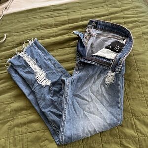 Kut from the Kloth Blue Skinny Jeans with Distressed Details